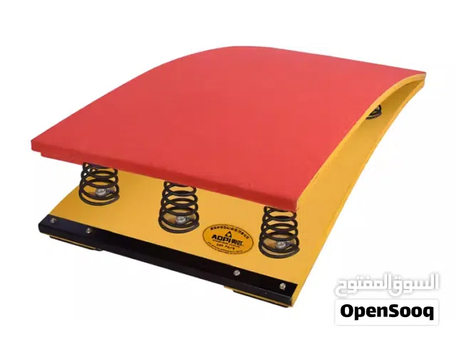 لوح قفز بزنبرك قوي لتحسين أداء القفز والسرعة بتصميم متين وثابت وآمن كليًا تتوفر لدينا خدمة التوصيل