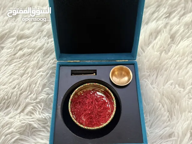 Gift Box Saffron – Premium Persian Quality – Great for Gifting 3-gram package
