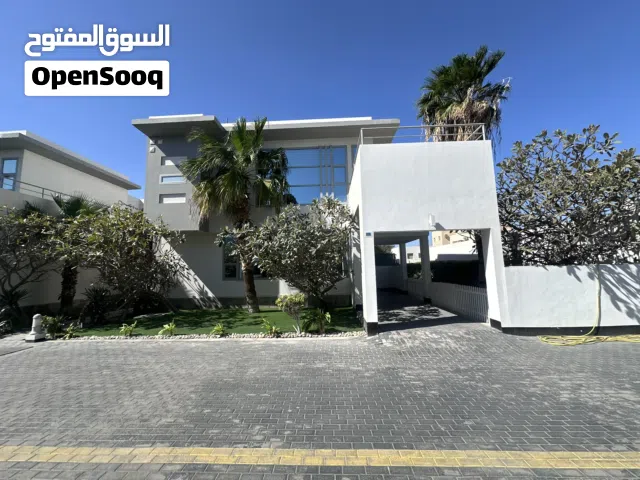 250 m2 4 Bedrooms Villa for Rent in Northern Governorate Saar