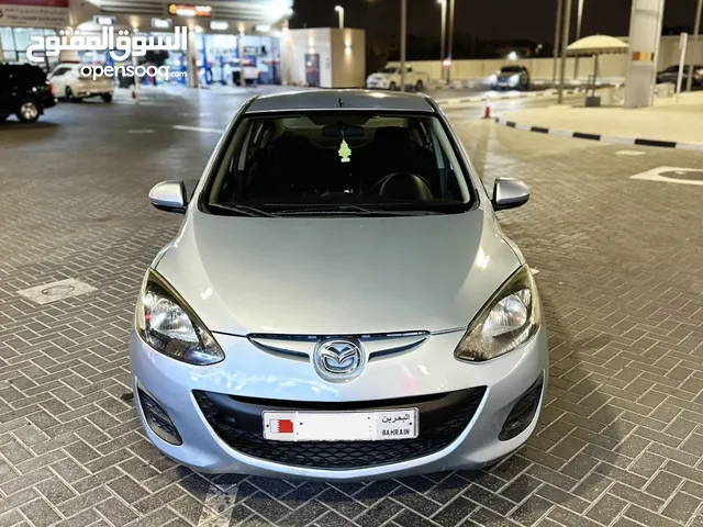 Mazda 2 2015