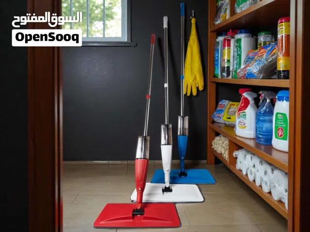 ماسحة مع بخاخ
