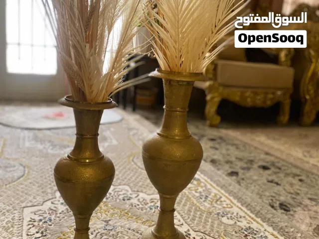 مزهريات نحاس بل كامل مرتبات منظرهم جميل لعشاق زوق رفيع نقش بل كامل عمرهم فوق 20 سنة