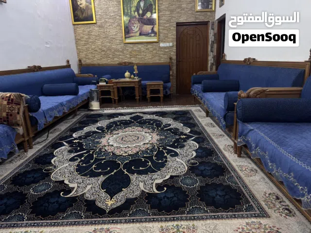 ديوان خشب زان الاصلي ثقيل جدا نظيف جدا جدا للبيع