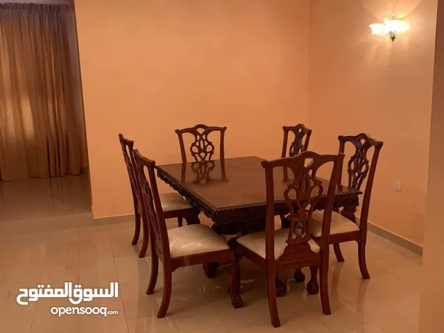 فيلا للإيجار في طابلينو خلف مدرسة الحصاد الدوليه و خلف مبنى الصليب الاحمر