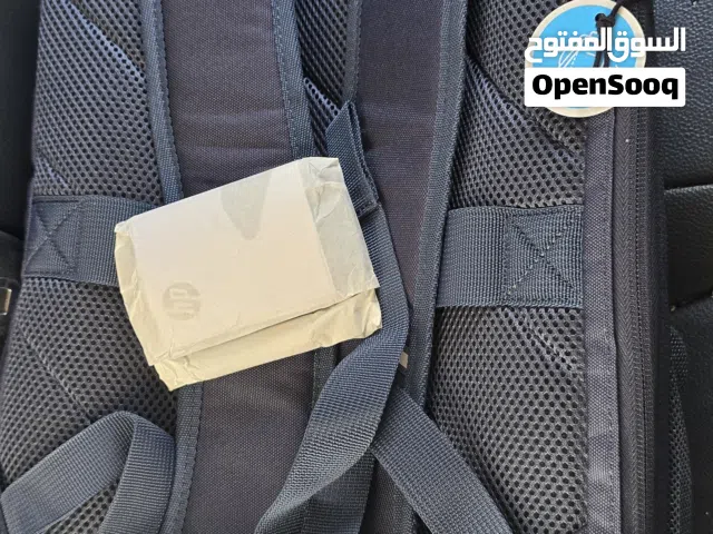 hp شنطة لابتوب وماوس اصلي لساتهم جداد