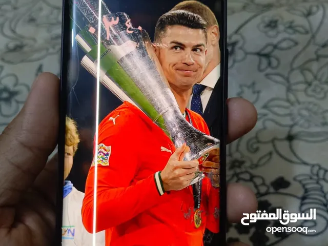 Infinix Note 40 Pro 256 GB in Basra