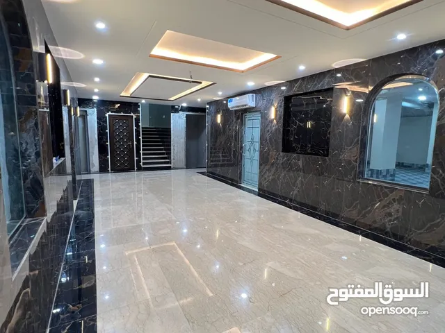 19 m2 5 Bedrooms Apartments for Sale in Jeddah Hai Al-Tayseer