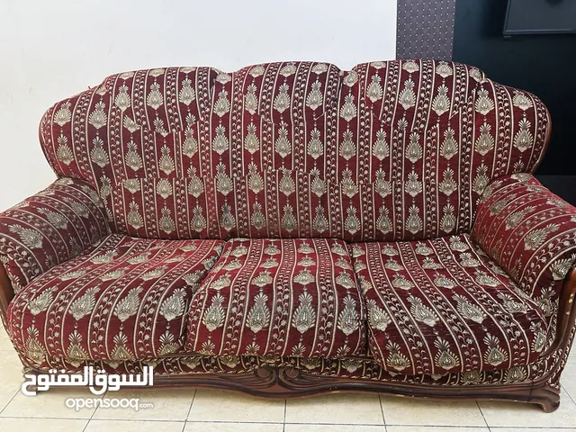 Sofa set in very good condition material real wood