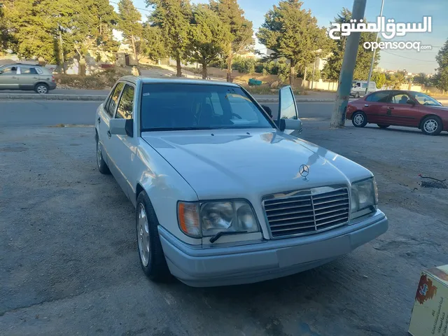 للبيع E200 Mercedes