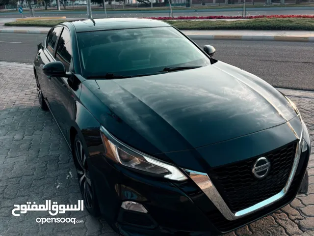Nissan Altima SR 2021 – American Specs – Black – Excellent Condition