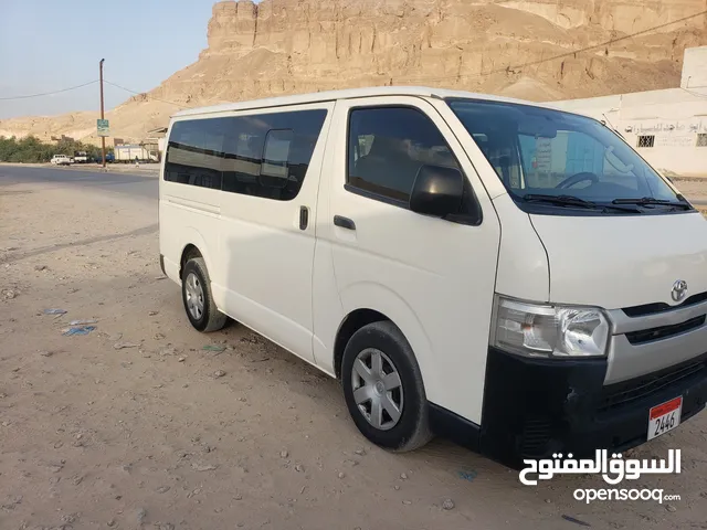 Toyota Hiace Standard in Aden