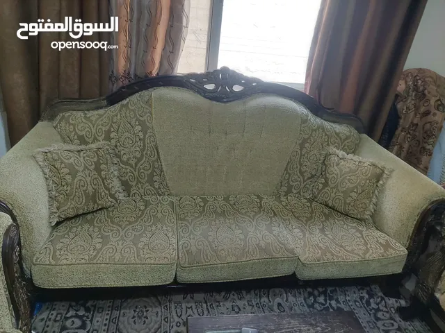 طقم كنب مستعمل ليس تجاري