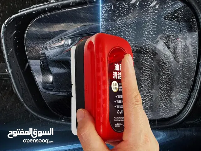 منظف زجاج السيارات الفعال
