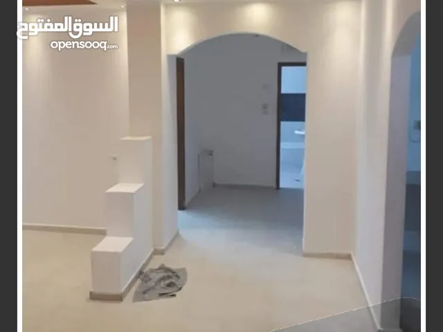 110 m2 2 Bedrooms Apartments for Rent in Ramallah and Al-Bireh Um AlSharayit