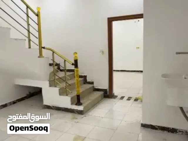 150 m2 2 Bedrooms Townhouse for Rent in Basra Other