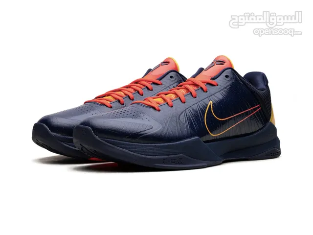 CAITLIN CLARK ZOOM KOBE 5 PROTRO "INDIANA FEVER" Kobe V Protro