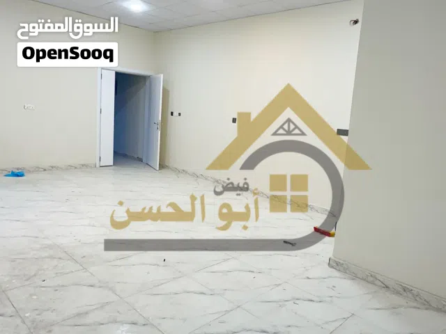 طابق تجاري حديث للأيجار في منطقة الطويسة بمساحة 200 متر