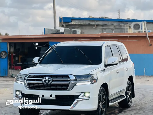 Used Toyota Land Cruiser in Tripoli