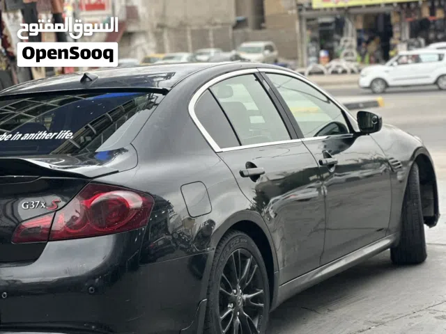 2013 إنفينيتي G37