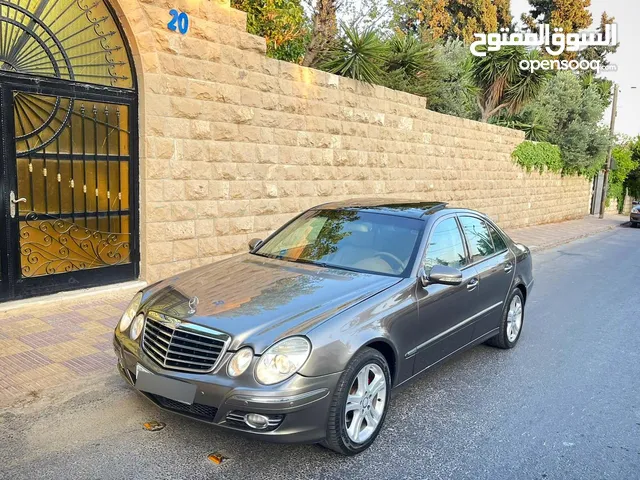 مرسيدس E200 فل كامل بانوراما موديل 2007