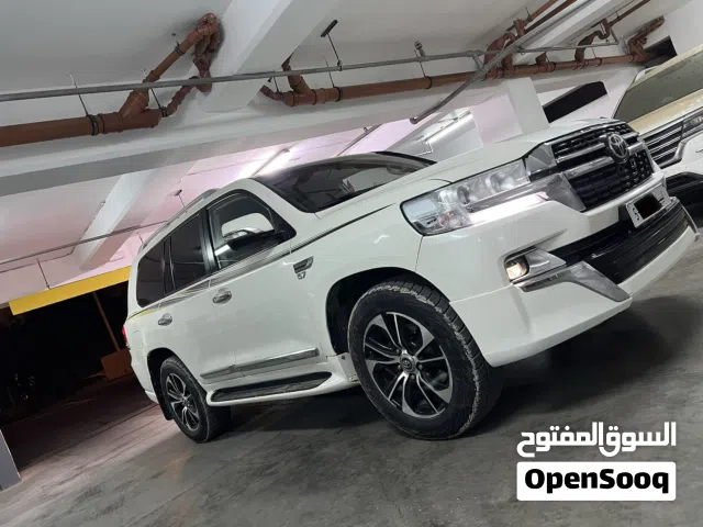 Used Toyota Land Cruiser in Tripoli