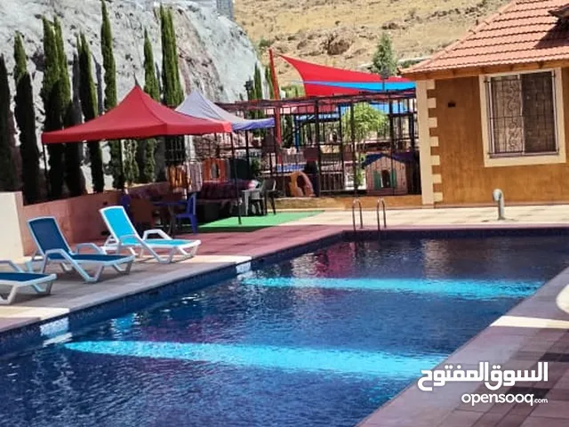 4 Bedrooms Chalet for Rent in Zarqa Al Sukhneh