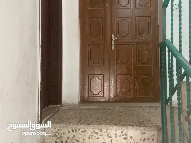 140 m2 3 Bedrooms Apartments for Rent in Zarqa Hay Al Ameer Mohammad