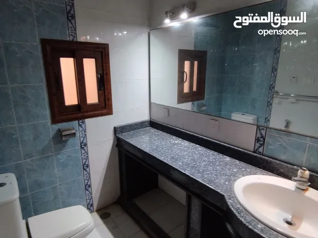 250 m2 4 Bedrooms Villa for Rent in Tripoli Hai Alandalus
