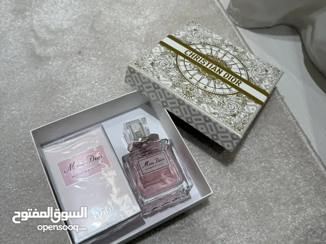 مجموعة عطور فرنسية