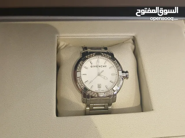 للبيع ساعه جفنشي