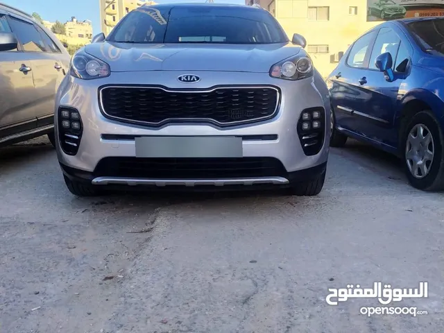 كيا سبورتاج 2016 فل اضافات ما عدا فتحه