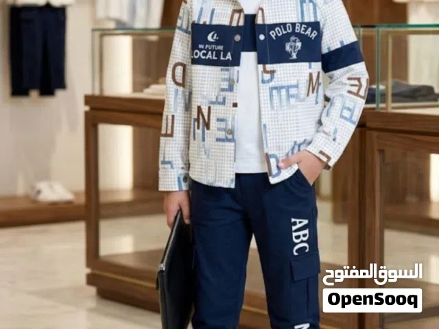 طقم ولادي   فقط    قياس 6-8-10  سنوات