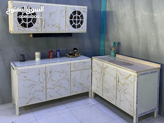 كاونتر ارضي وملحق متر ونص  سنك  متر وعشرين  السنك مرمر صناعي      السعر 210   التوصيل داخ