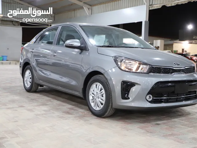 Sedan Kia in Amman