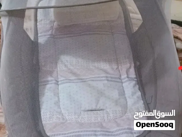 ماعقد هزاز الطفل