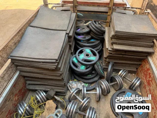 مطلوب اشتري منك دمبلص واقراص حديد ربل