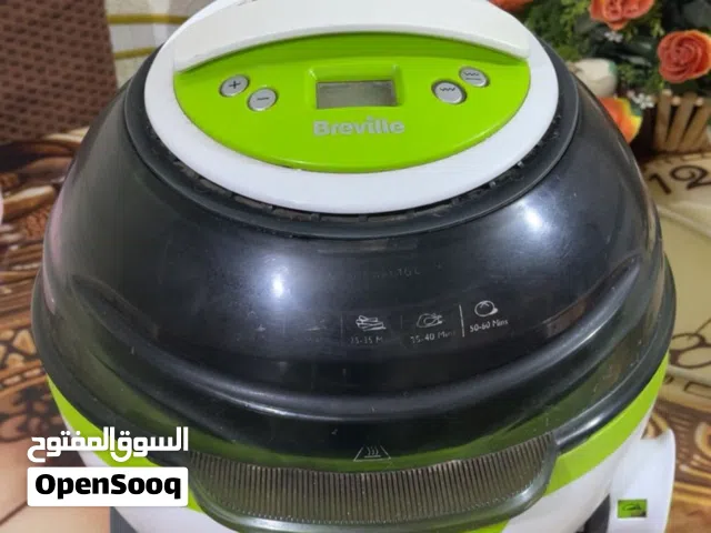 قلايه هوائيه Breville بحاله ممتازه للبيع