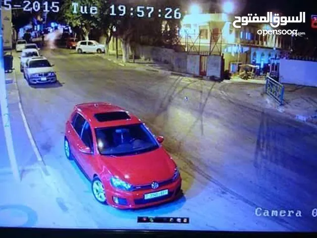 مخزن كبير مع سدة وكهرباء3 فاز مع ماء ومرافق بمساحه 170 متر مربع يصلح لكافة الاعمال الصناعيه والتخزين