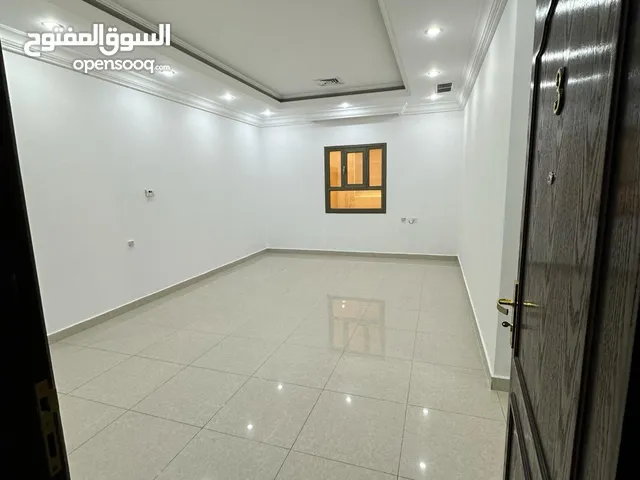 200 m2 3 Bedrooms Apartments for Rent in Al Ahmadi Fahaheel