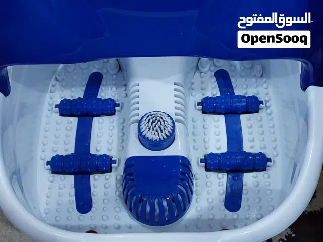 مساج للقدمين مع الماء وإمكانية التسخين حسب الرغبة