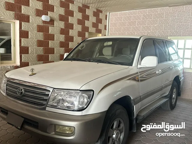 Used Toyota Land Cruiser in Dubai