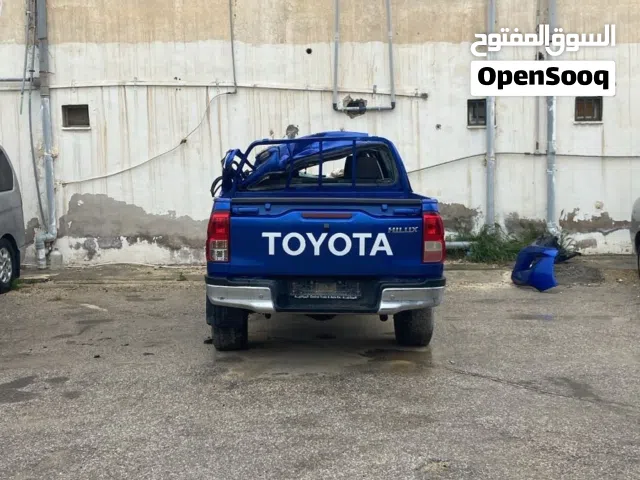 2020, تويوتا, هيلوكس, Standard