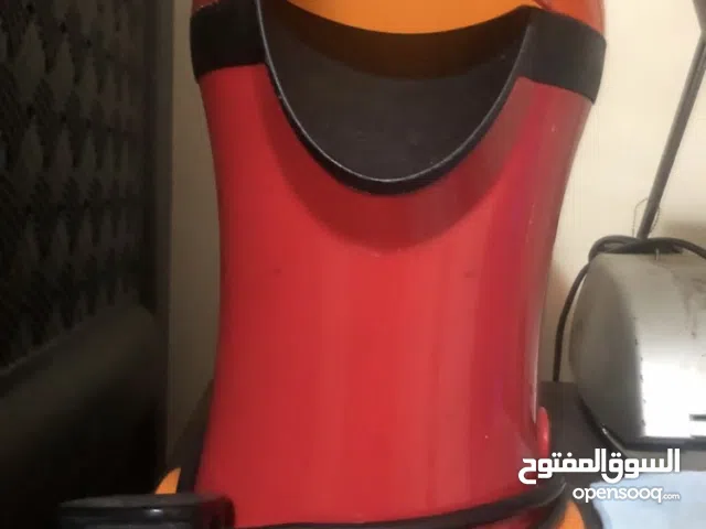 اجهزه بحال الجديد استعمال قليل  ماكنة صنع بوشار وعصارة برتقال براون و مكوة بخار  ستاند للبيع