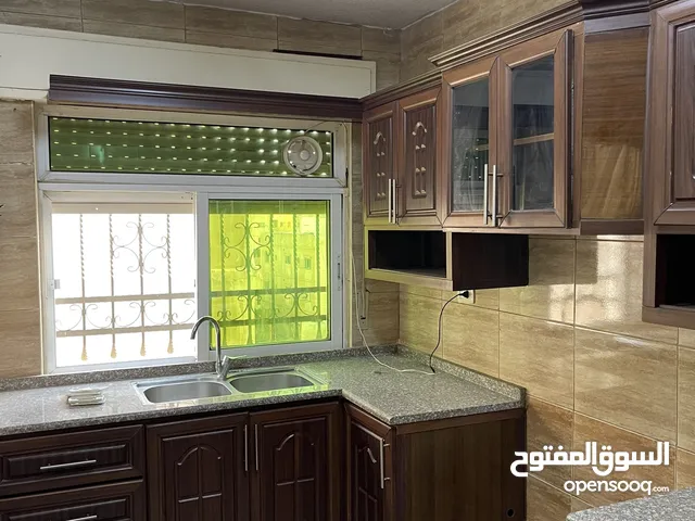 90 m2 3 Bedrooms Apartments for Rent in Amman Al Qwaismeh