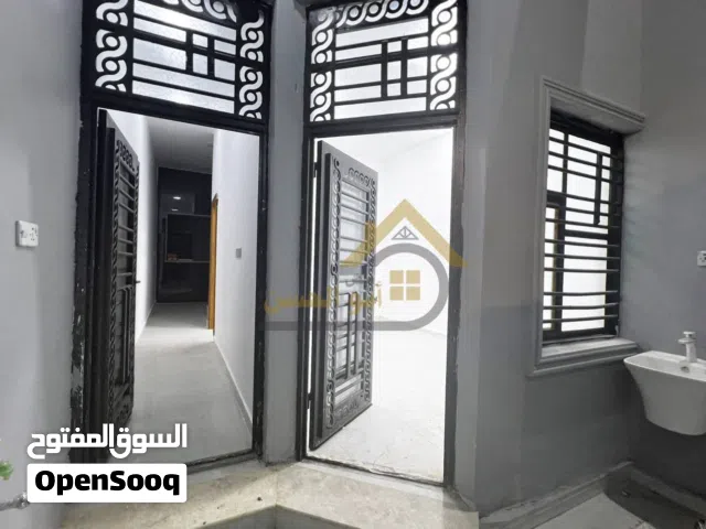 100 m2 2 Bedrooms Townhouse for Rent in Basra Qibla