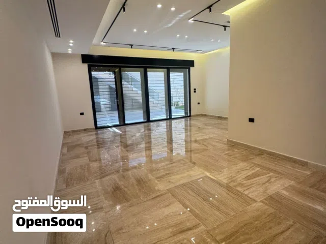 230 m2 4 Bedrooms Apartments for Sale in Amman Deir Ghbar
