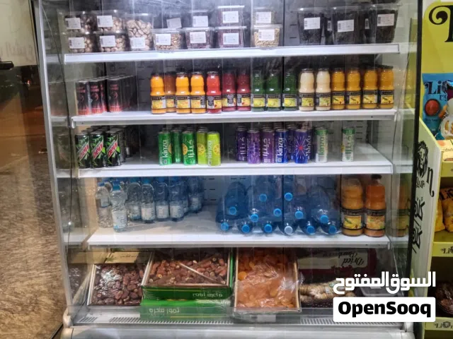 ثلاجة عرض مستعمل عدد 2 للبيع