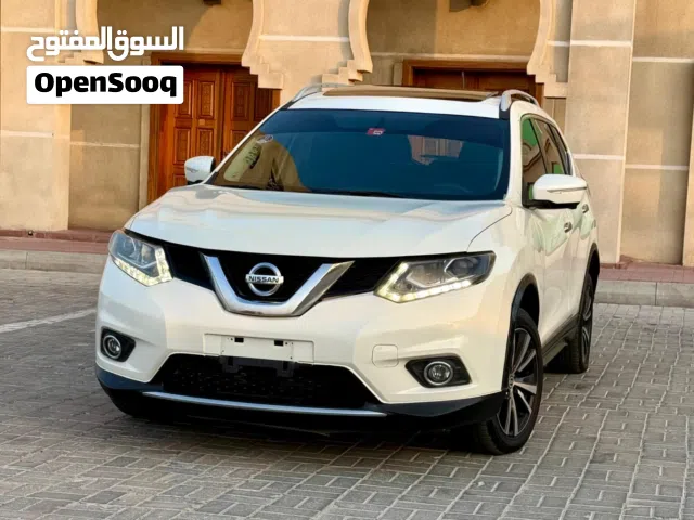 نيسان روج SL  موديل 2015 فل اوبشن  فتحة بنوراما + مقاعد جلد  تحديد مسار + نظام توفير ECO تشغيل بصمة