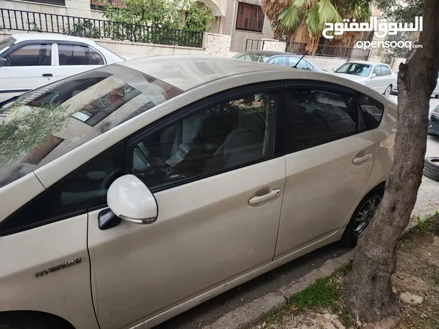 Used Toyota Prius in Jerash