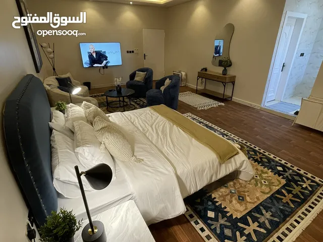 90 m2 Studio Apartments for Rent in Al Riyadh Al Aqiq